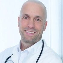 Niels Schulz-Ruthenberg | Facharzt für Allgemeinmedizin, Ernährungsmedizin und Sportmedizin