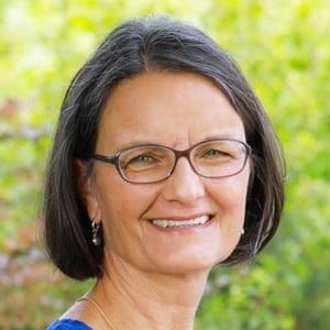 Dr. Martine Jus | CEO und Homöopathin