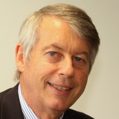 Brian Stein CBE - Vorsitzender und Treuhänder der EM Radiation Research Trust