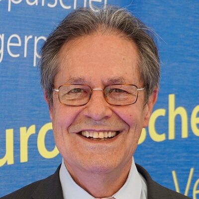 Prof. Dr. Klaus Buchner | Universitätsprofessor i.R. (TU München), ehem. Bundesvorsitzender der ÖDP, ehem. Mitglied des Europäischen Parlaments
