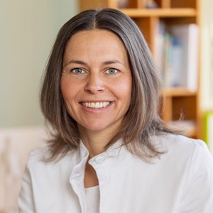 Dr. Friderike Wiechel